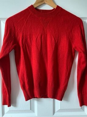 Crewneck Cashmere Sweater